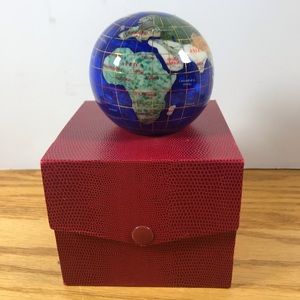 Alexander Kalifano gemstone 3” paperweight